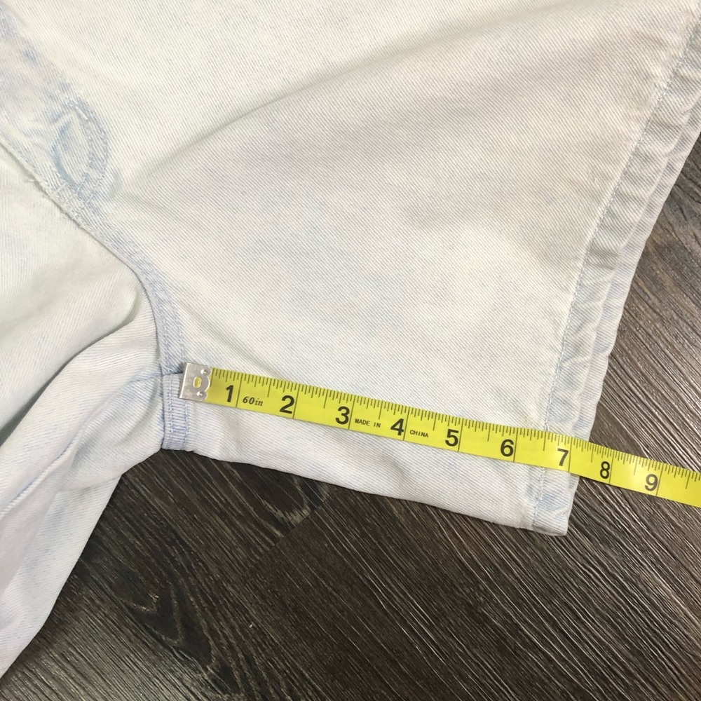 Vintage 90’s Denim Republic Jean Shorts - Picture 6 of 10